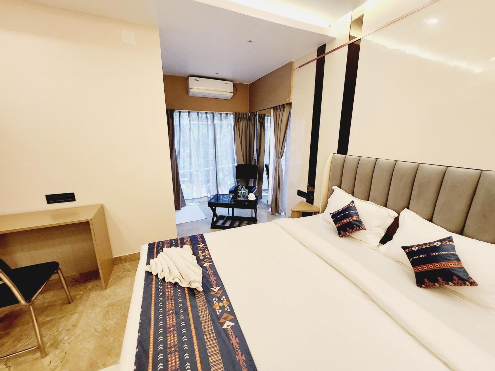The Greenstar Inn Premium 布巴内什瓦尔 外观 照片