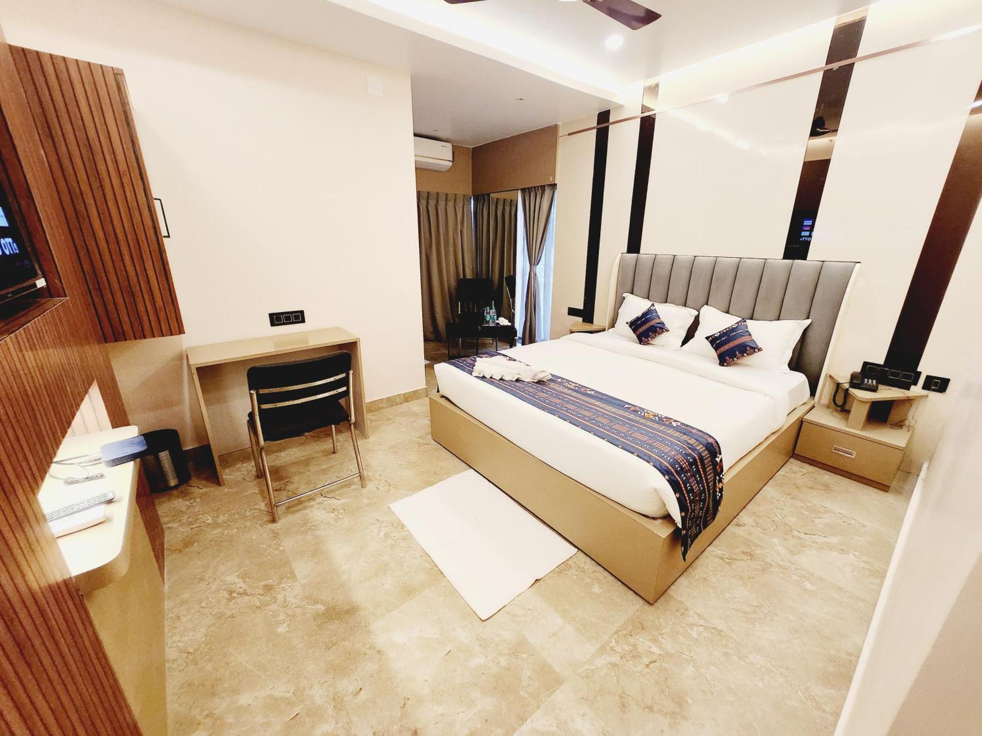 The Greenstar Inn Premium 布巴内什瓦尔 外观 照片