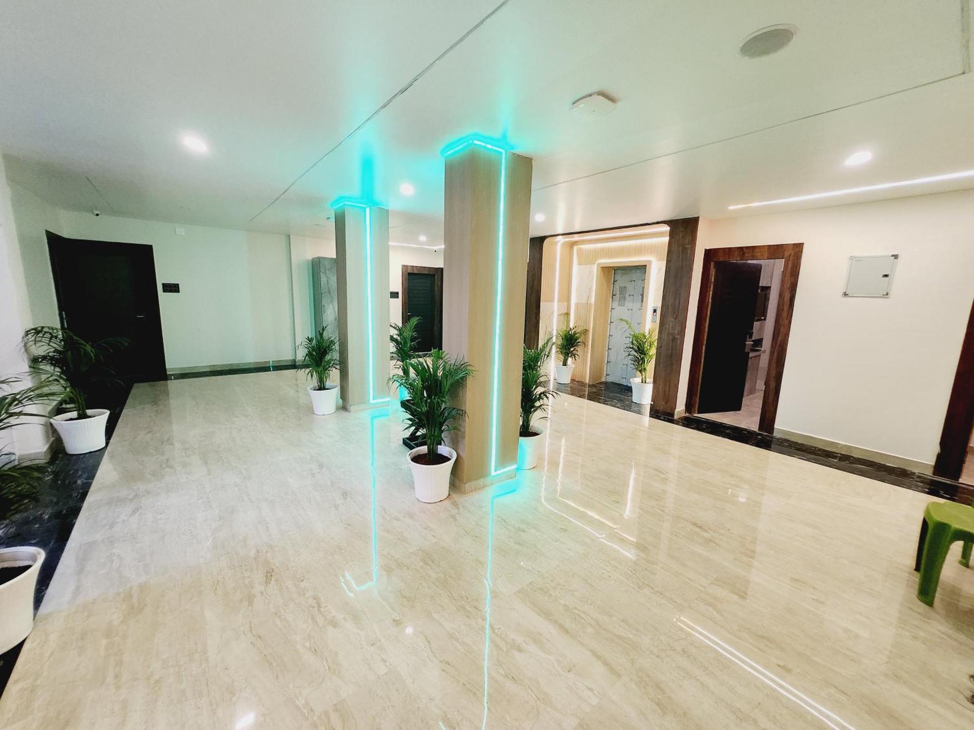 The Greenstar Inn Premium 布巴内什瓦尔 外观 照片