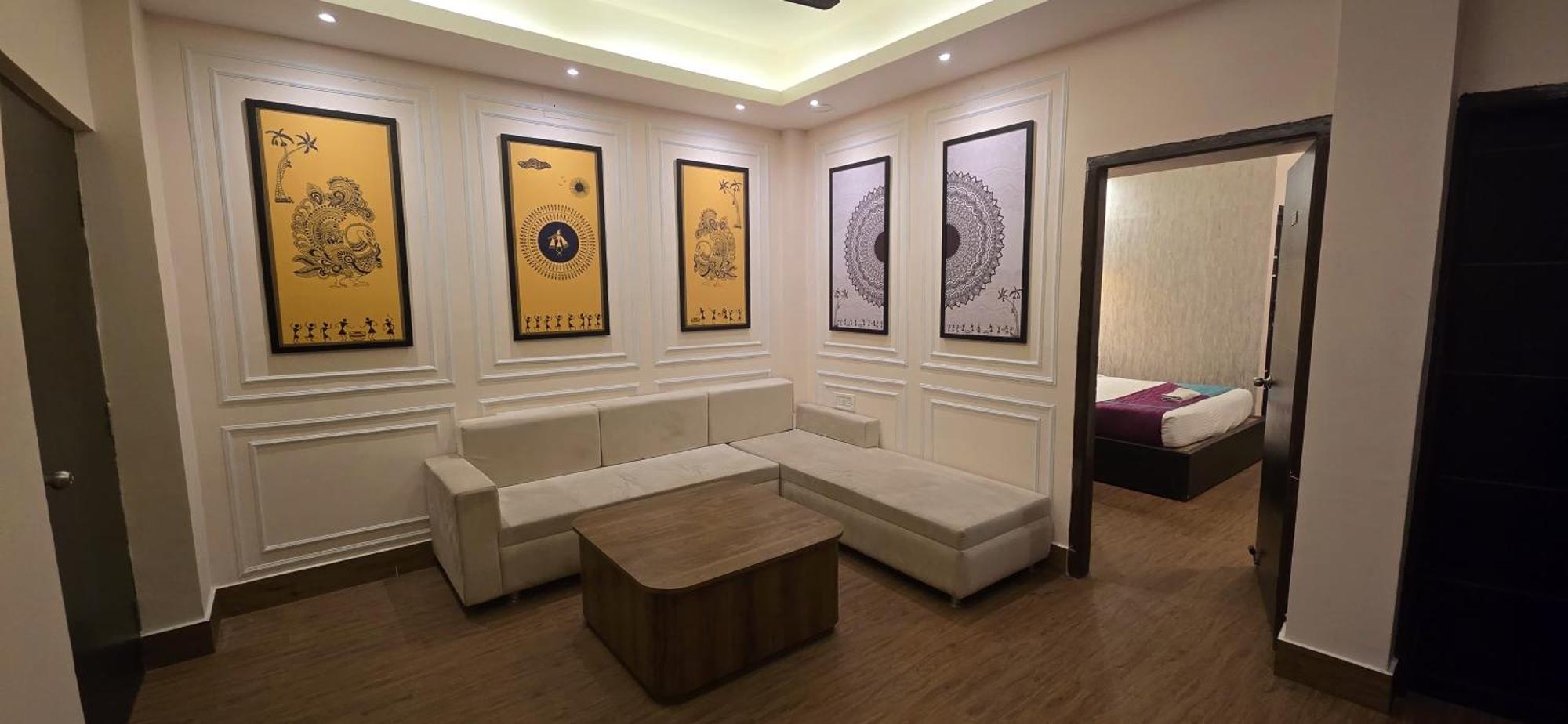 The Greenstar Inn Premium 布巴内什瓦尔 外观 照片